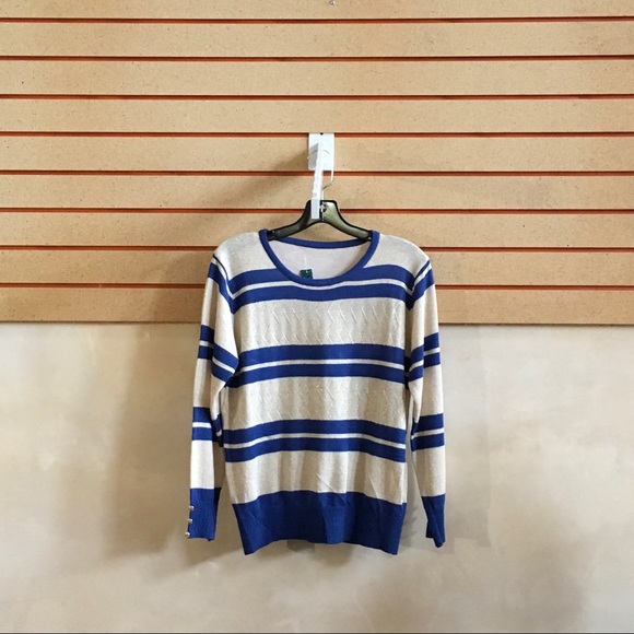 Medium Women Blue Knitted top - Picture 3 of 3